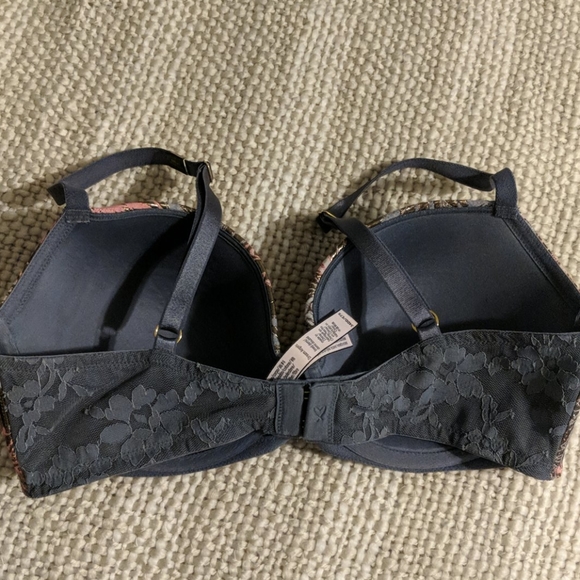 Colorful Victoria Secret Bra - Picture 2 of 5